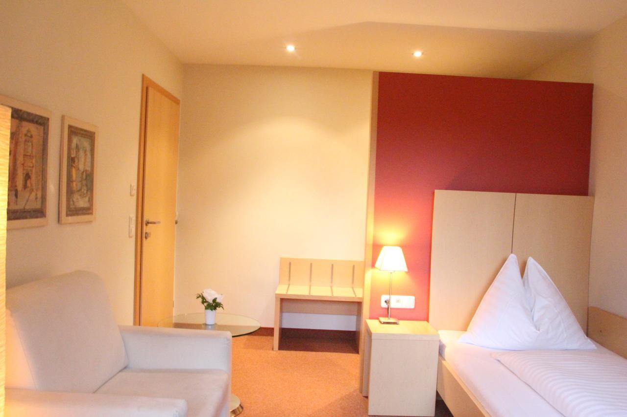 Hotel Alhartinger Hof レオンディンク 部屋 写真